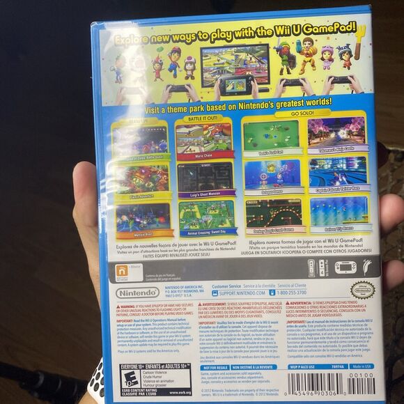 Nintendo Land (Nintendo Wii U, 2012) Brand New Factory Sealed - Picture 5 of 7